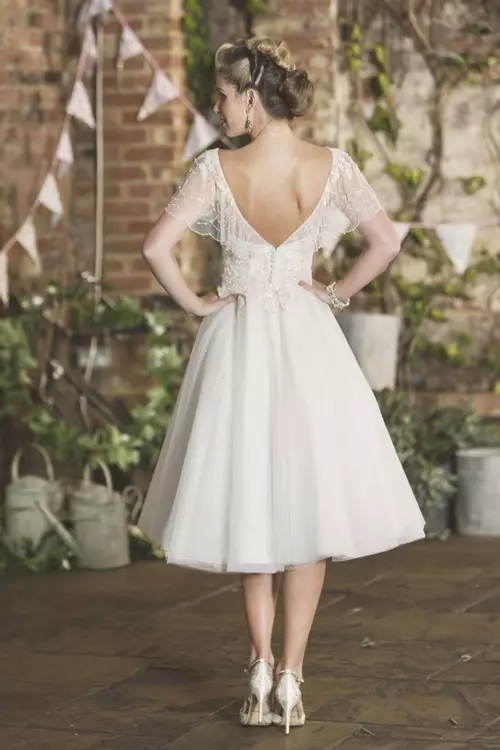 Chloe deals dresses uk